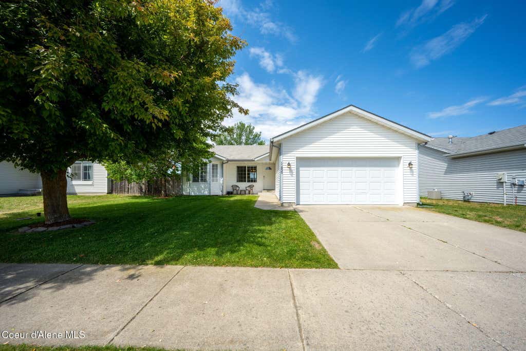 Photo of 11850 Stinson LOOP, Hayden, ID 83835 (MLS # 26-8454)
