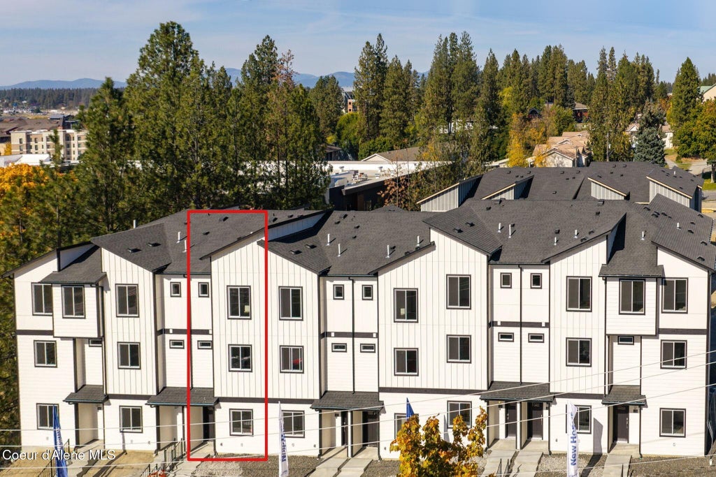 Photo of 1101 Pinewood, Coeur dAlene, ID 83814 (MLS # 26-10116)