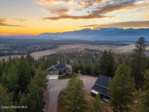 3251 Elmira Sandpoint ID 83864