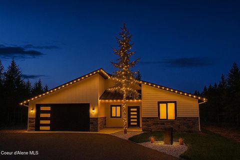 Photo of 624 Satchel, Spirit Lake, ID 83869 (MLS # 25-11209)