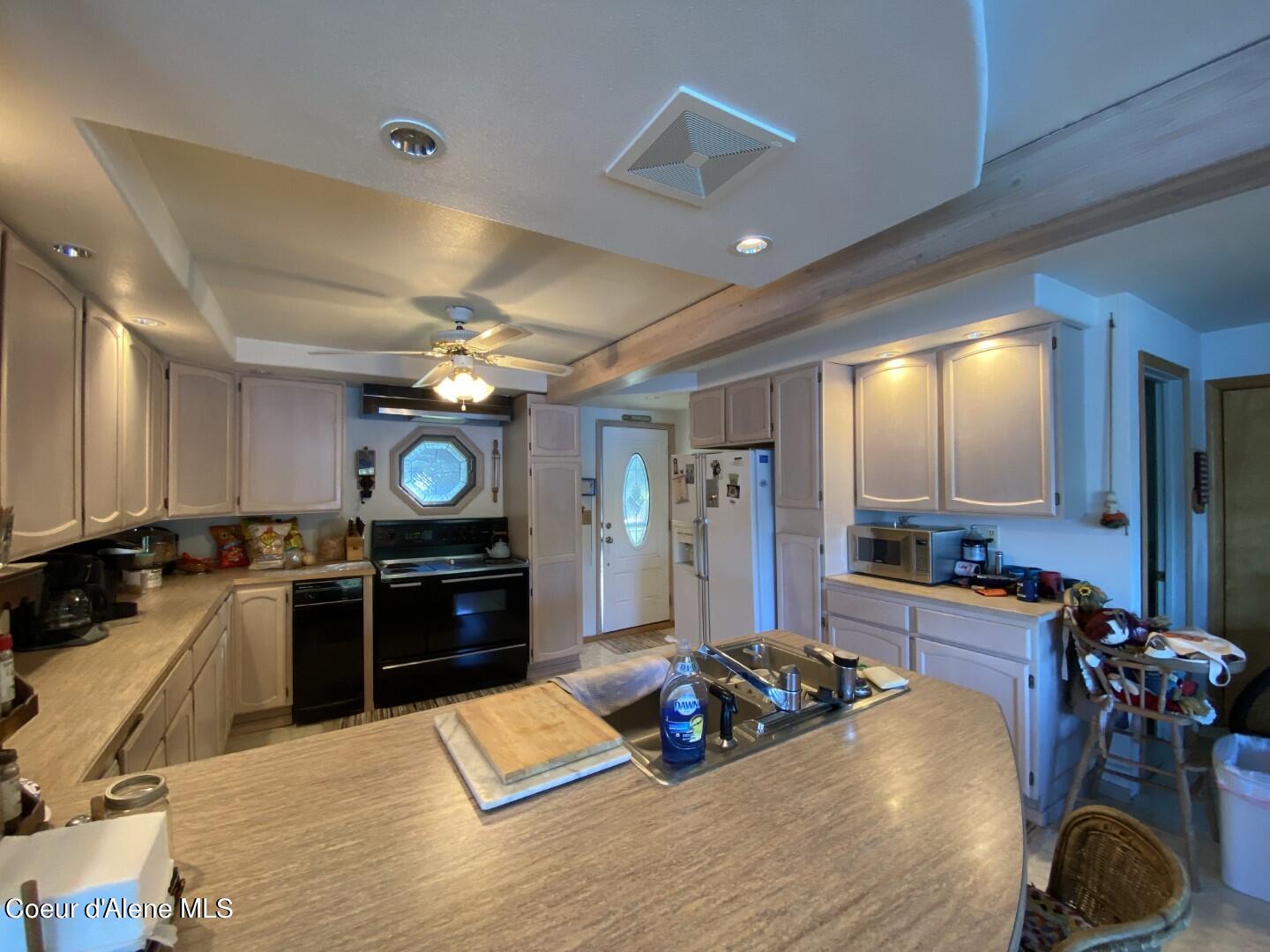 250 E Bottle Bay Rd, Sagle, Alaska image 17