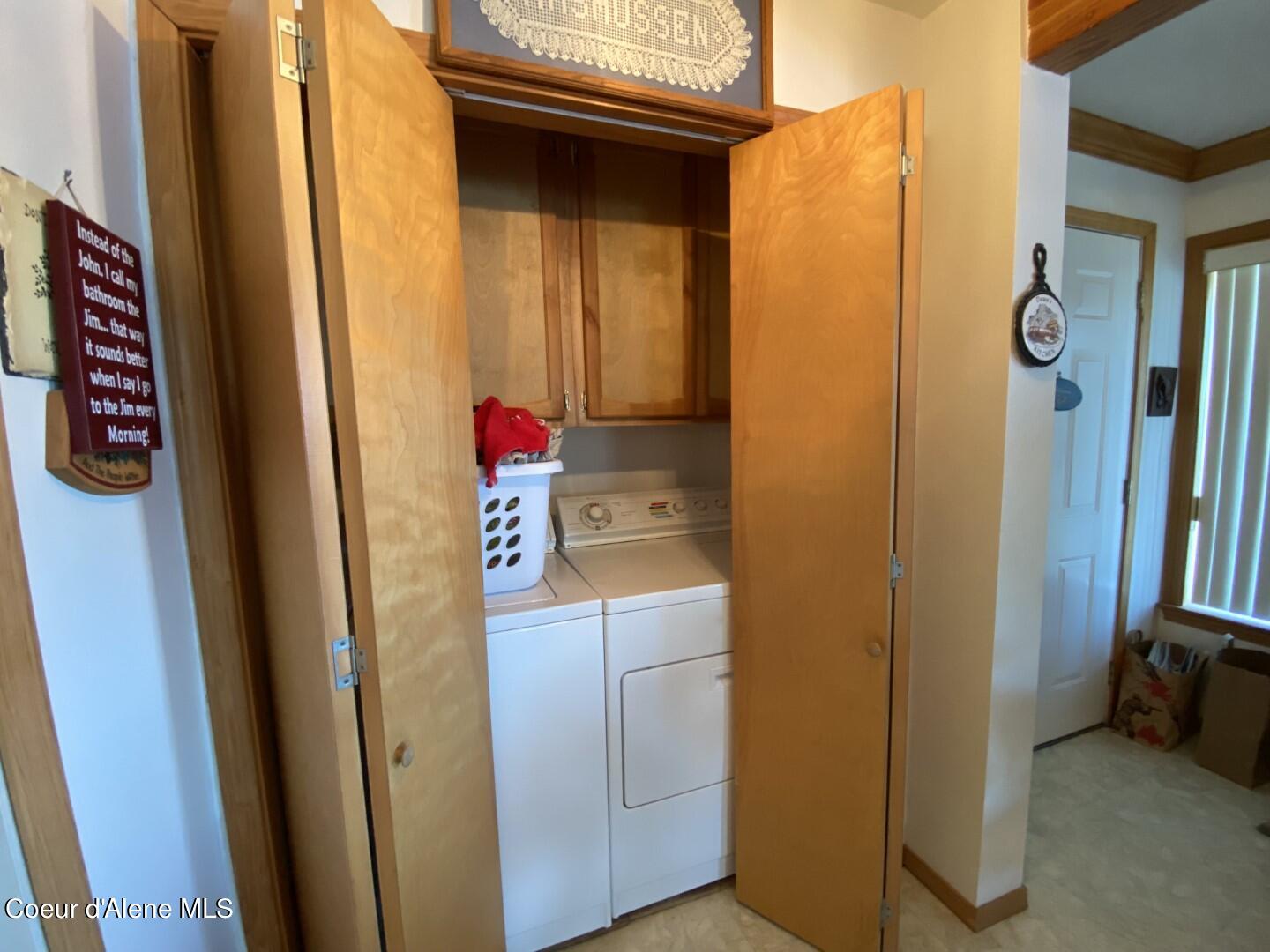 250 E Bottle Bay Rd, Sagle, Alaska image 22