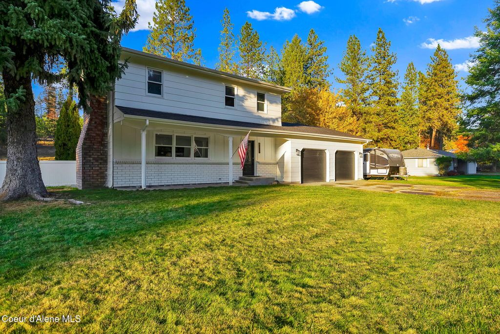 Photo of 16024 HOLLISTER HILLS Hills, Hauser, ID 83854 (MLS # 25-11032)