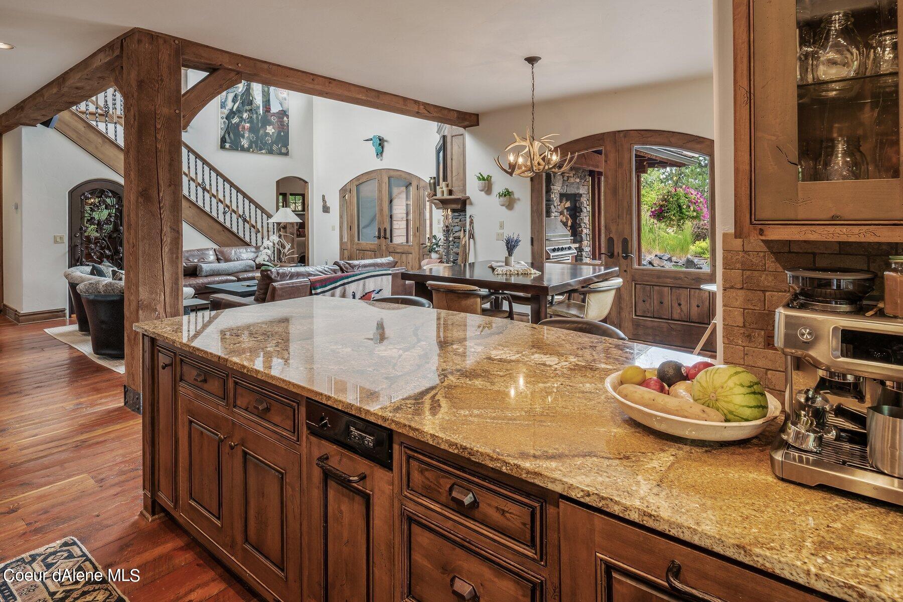 17308 S Halite Loop, Coeur d'Alene, Texas image 21