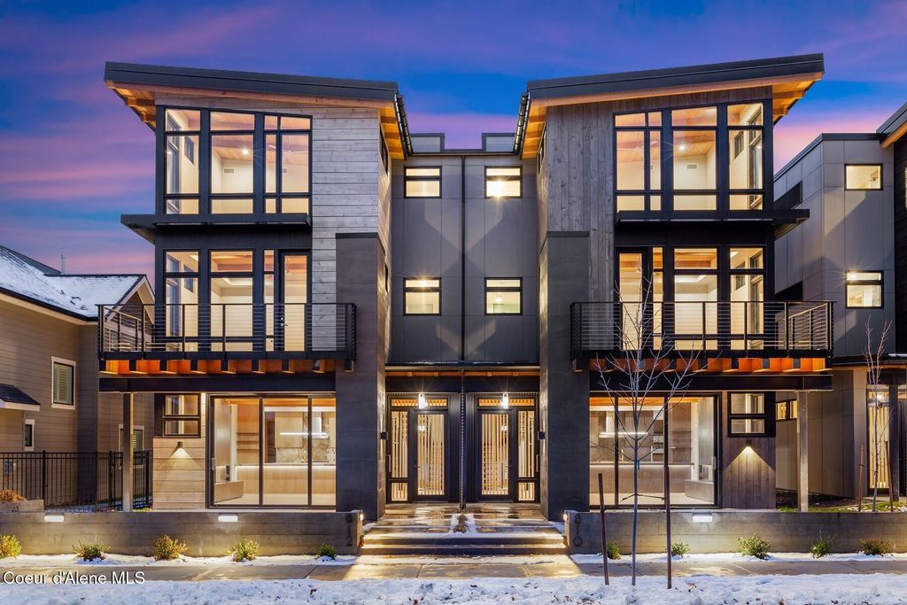 Photo of 810 Lakeside Ave, Coeur dAlene, ID 83814 (MLS # 26-514)