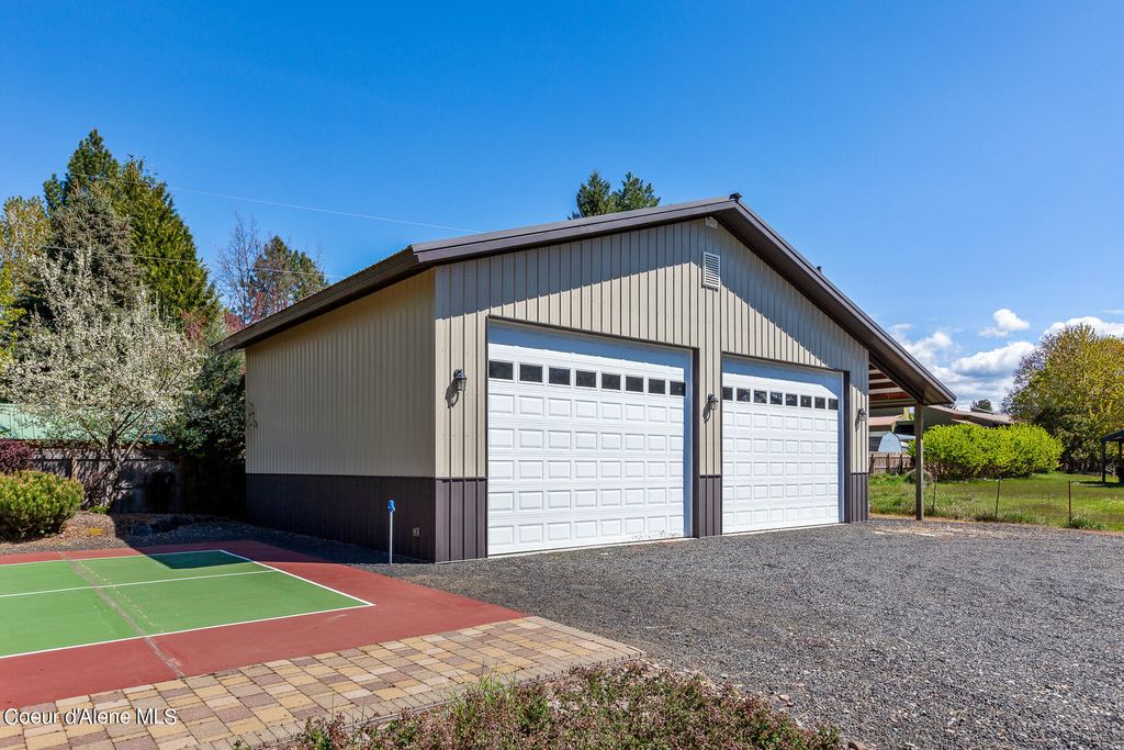 Photo of 1467 LACEY Ave, Hayden, ID 83835 (MLS # 25-5343)