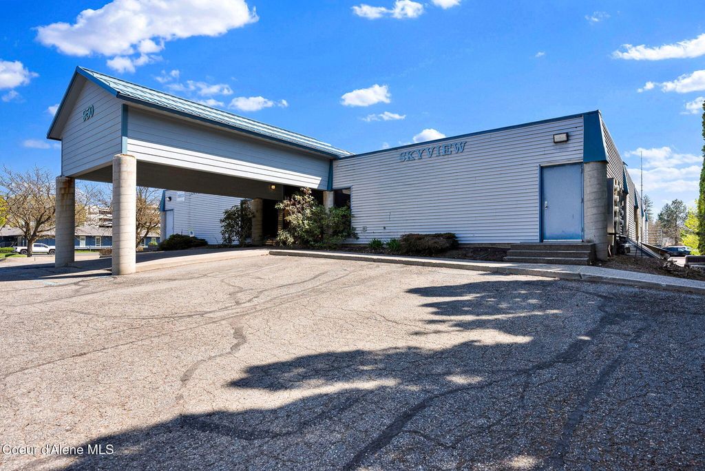 Photo of 950 Ironwood Dr # 1, Coeur dAlene, ID 83814 (MLS # 26-237)