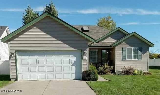 Photo of 812 Doryport Ct, Post Falls, ID 83854 (MLS # 26-9781)