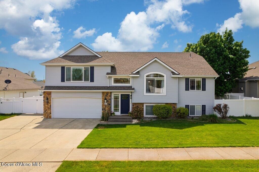 Photo of 8299 Raspberry LN, Hayden, ID 83835 (MLS # 26-4599)