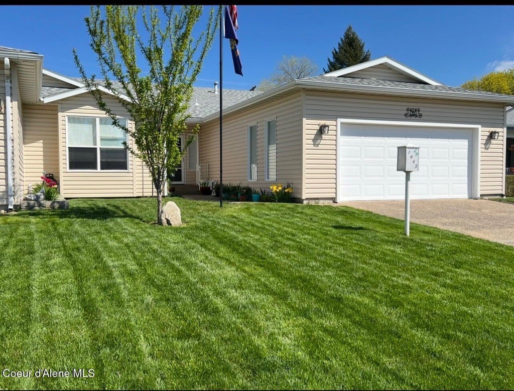 Photo of 1463 Woodlawn DR, Hayden, ID 83835 (MLS # 26-9122)