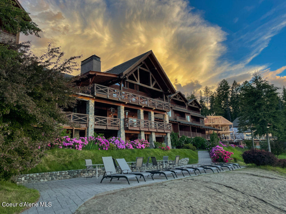 The Lodge at Sandpoint