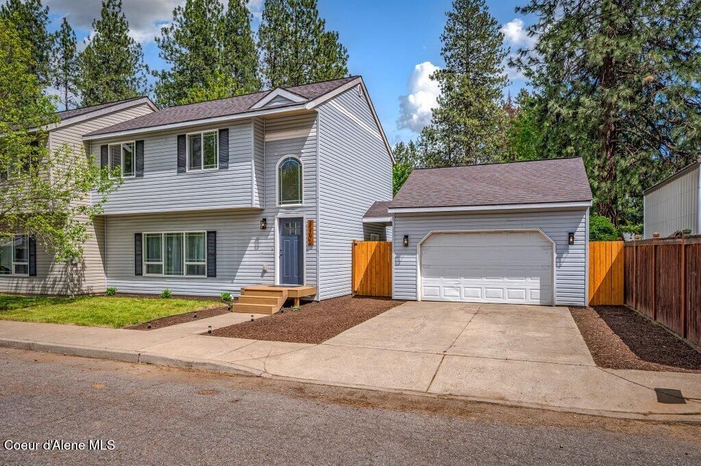 Photo of 3206 9th ST, Coeur dAlene, ID 83815 (MLS # 26-5126)