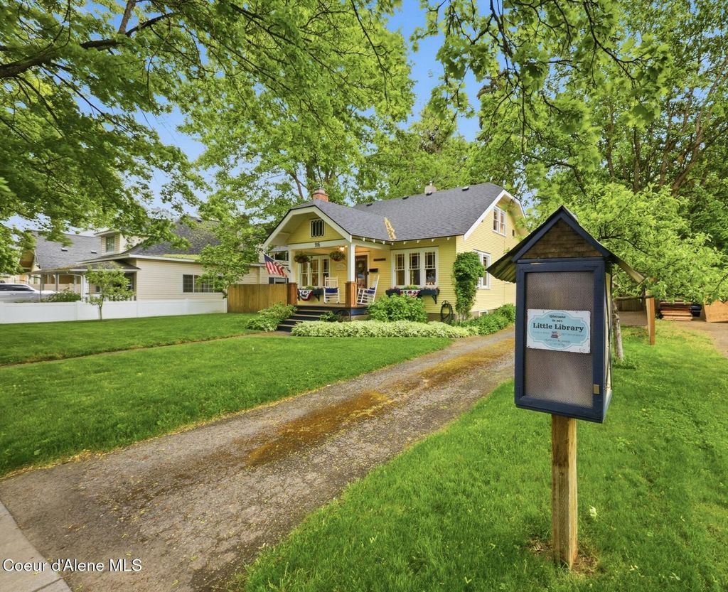 Photo of 916 7th ST, Coeur dAlene, ID 83814 (MLS # 26-4909)