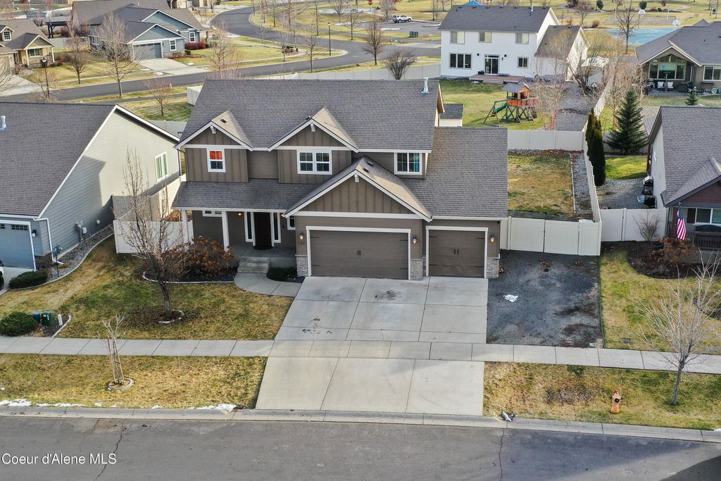 Photo of 1401 Warm Springs Springs, Post Falls, ID 83854 (MLS # 26-880)