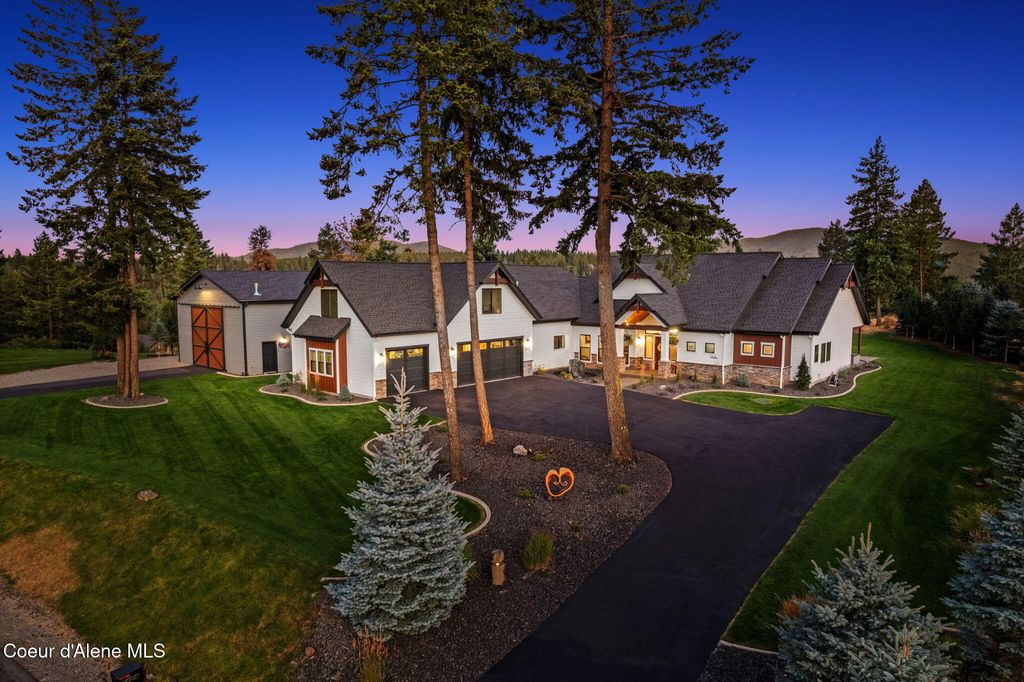 Photo of 5414 Firesteed Ct, Coeur dAlene, ID 83814 (MLS # 25-8491)