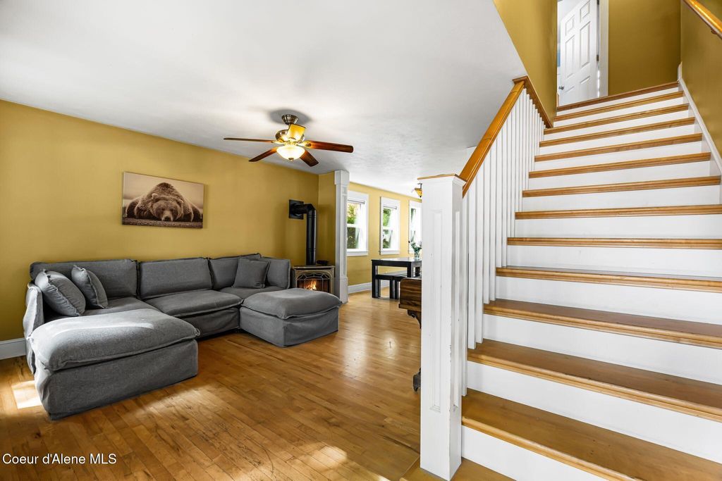 Photo of 707 Forest, Sandpoint, ID 83864 (MLS # 26-6269)