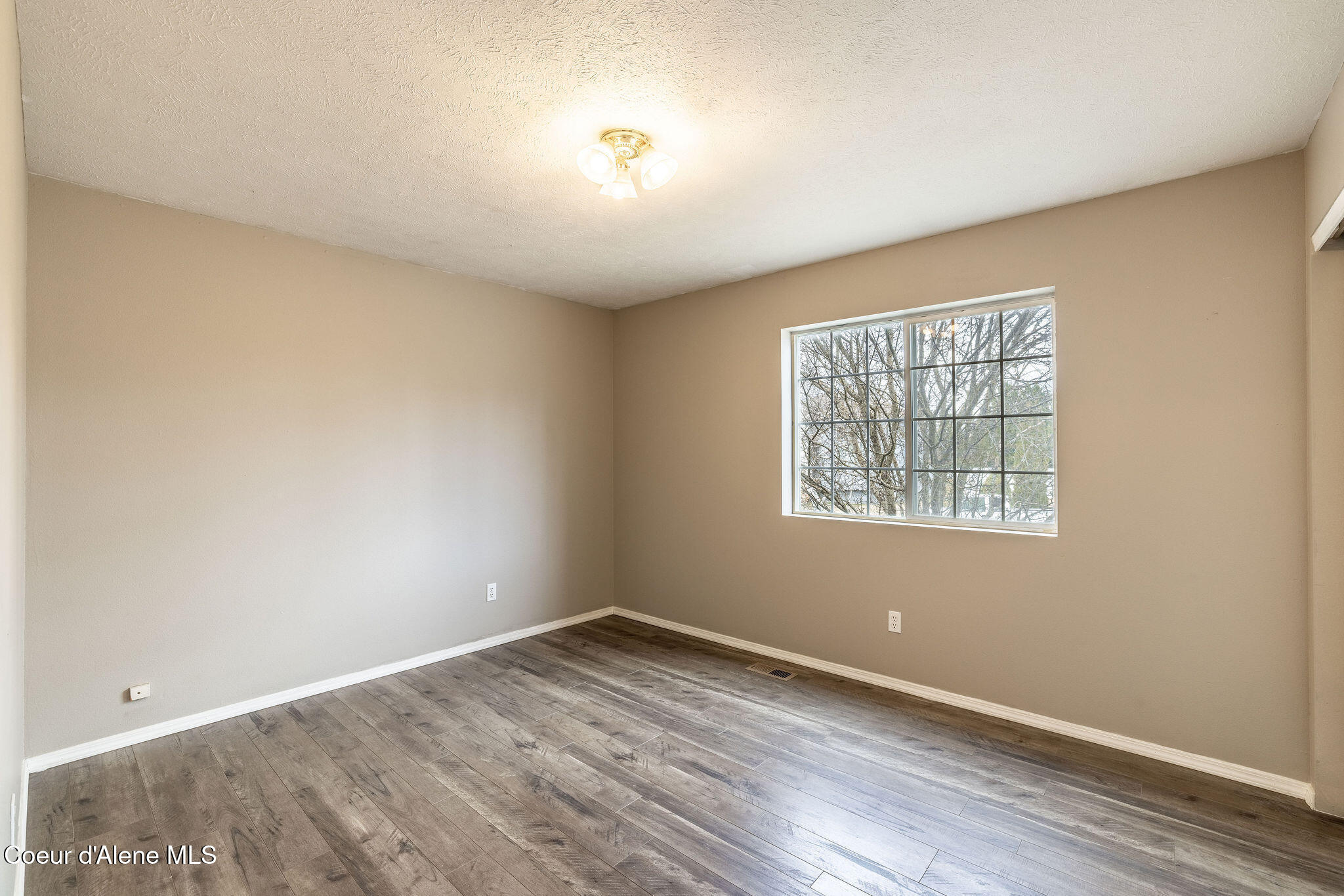 405 W 22nd Ave, Post Falls, Texas image 21
