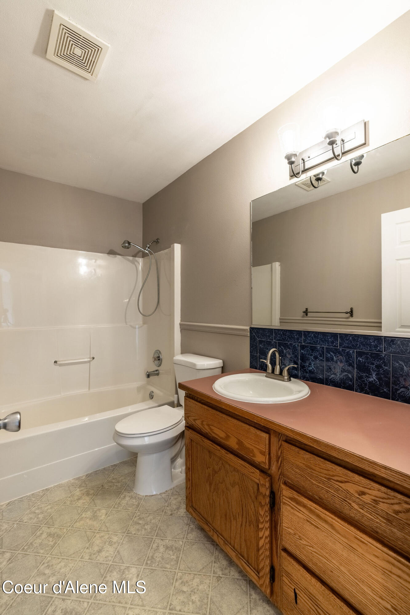 405 W 22nd Ave, Post Falls, Texas image 20