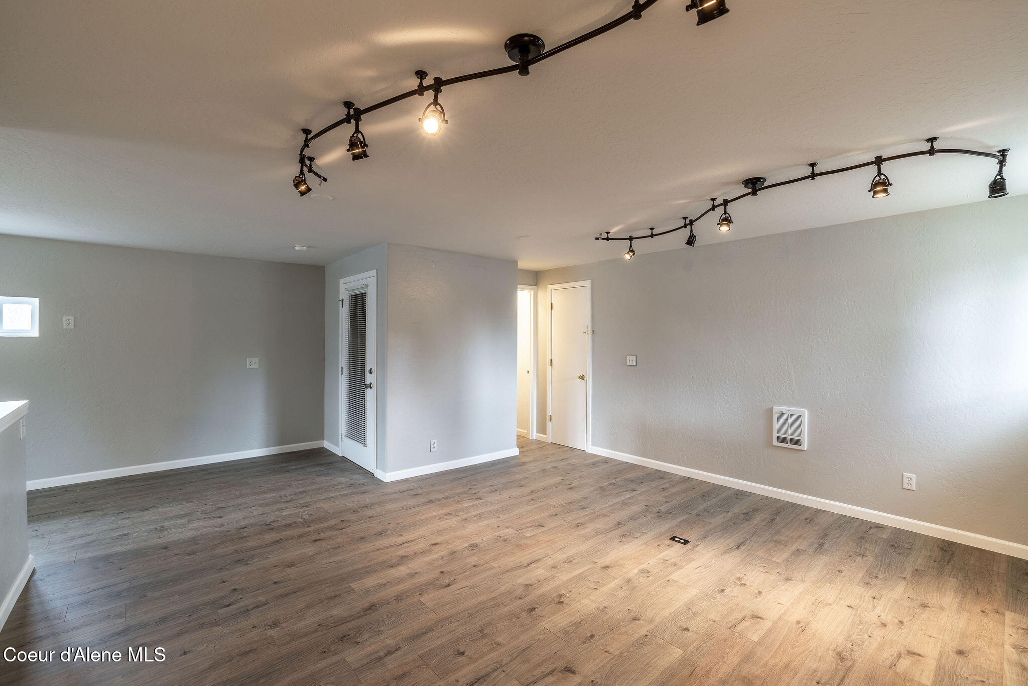 405 W 22nd Ave, Post Falls, Texas image 43