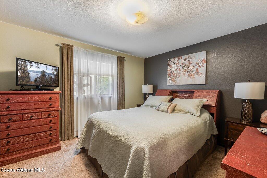 12254 N Government Way, Hayden, Idaho image 17