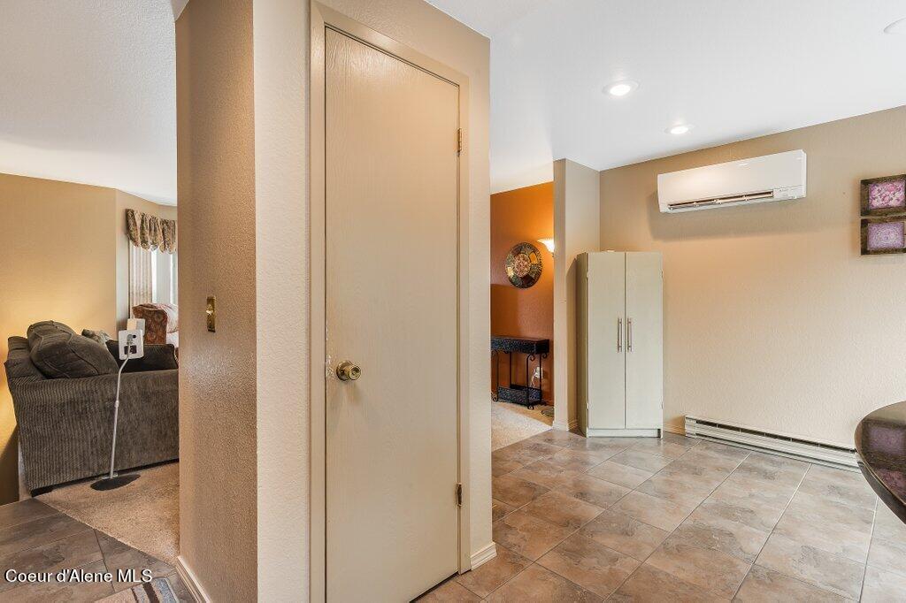 12254 N Government Way, Hayden, Idaho image 15