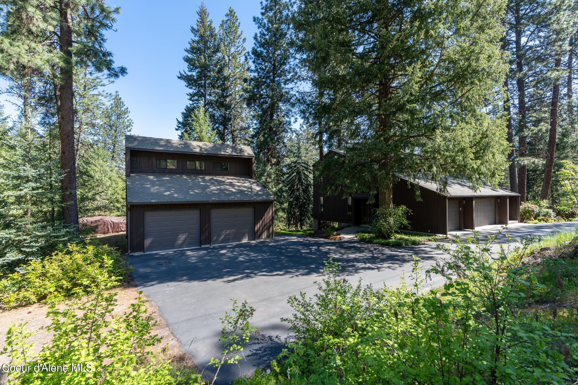 14709 W Riverview Drive, Post Falls, Idaho image 2
