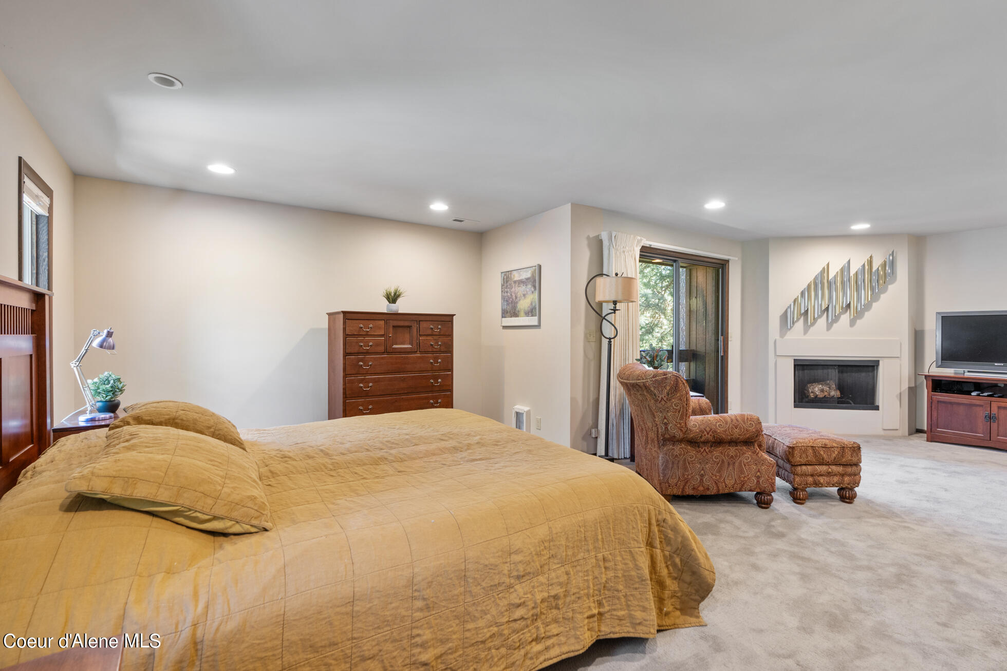 14709 W Riverview Drive, Post Falls, Idaho image 32