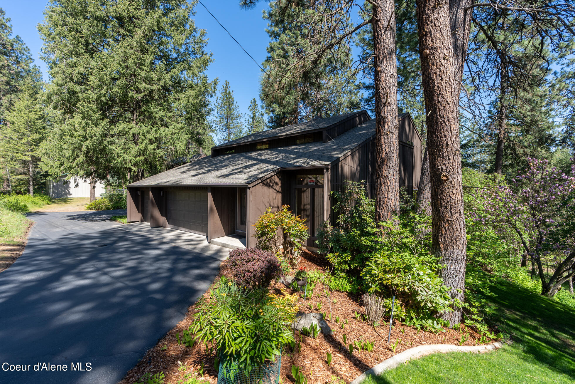 14709 W Riverview Drive, Post Falls, Idaho image 5