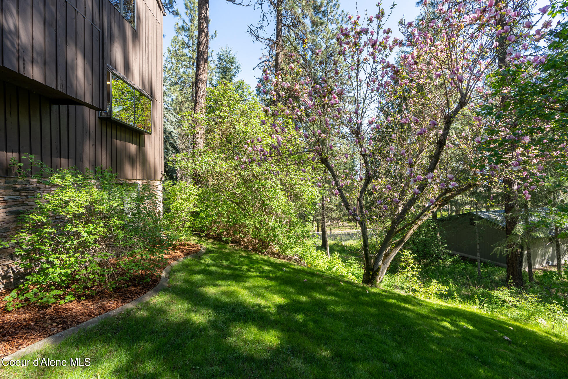 14709 W Riverview Drive, Post Falls, Idaho image 14