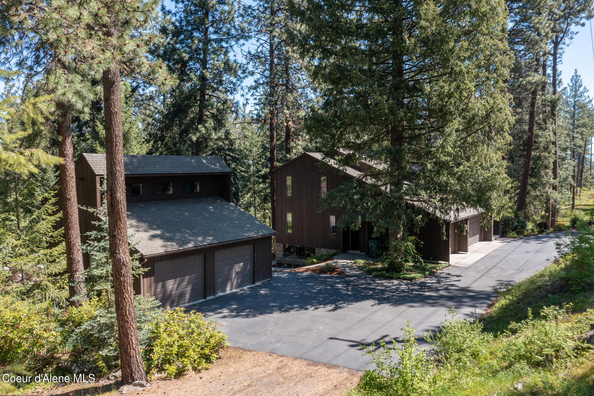 14709 W Riverview Drive, Post Falls, Idaho image 1