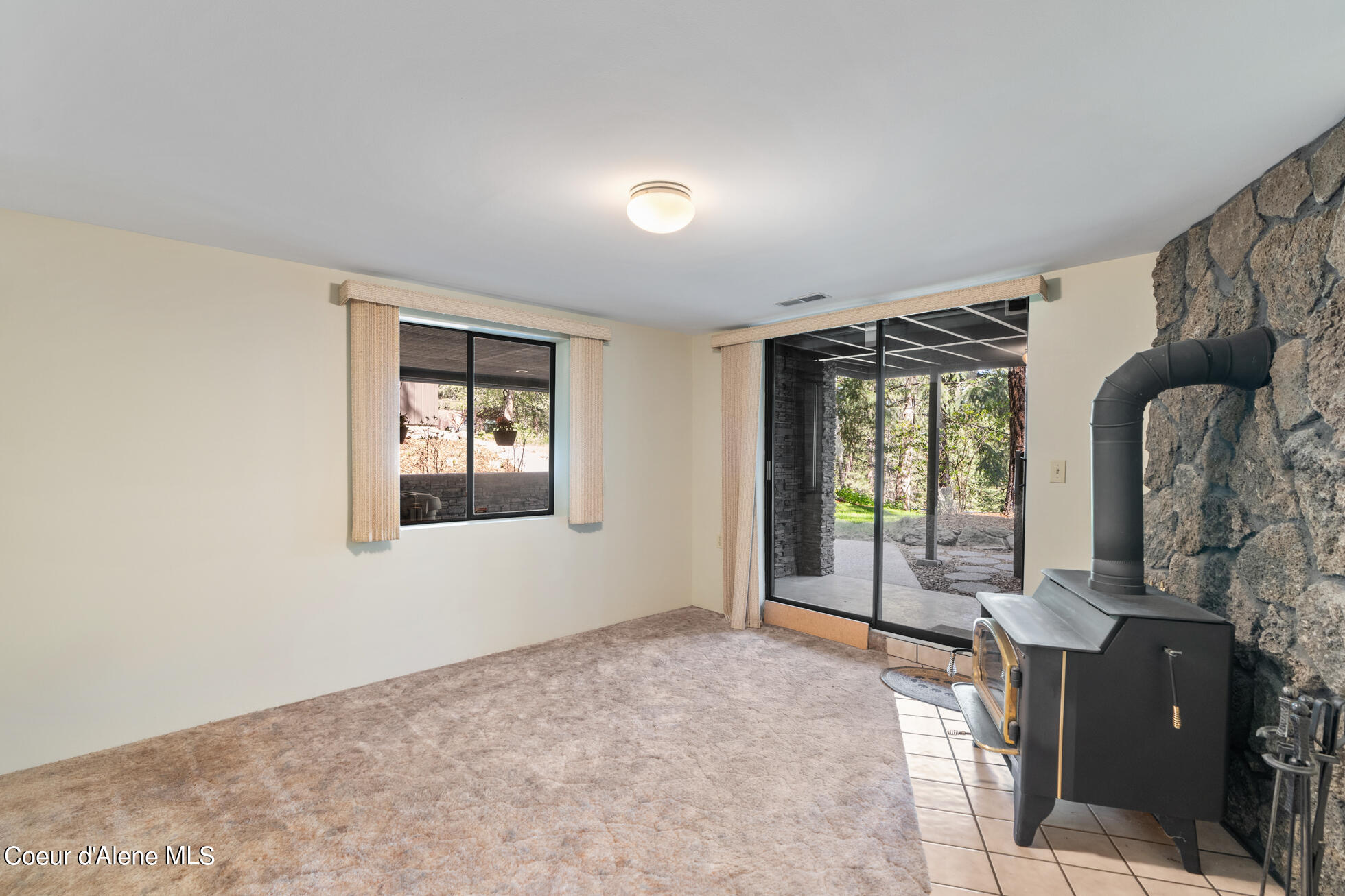 14709 W Riverview Drive, Post Falls, Idaho image 42