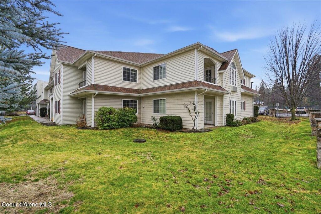 Photo of 304 Greensferry #A207, Post Falls, ID 83854 (MLS # 26-1423)