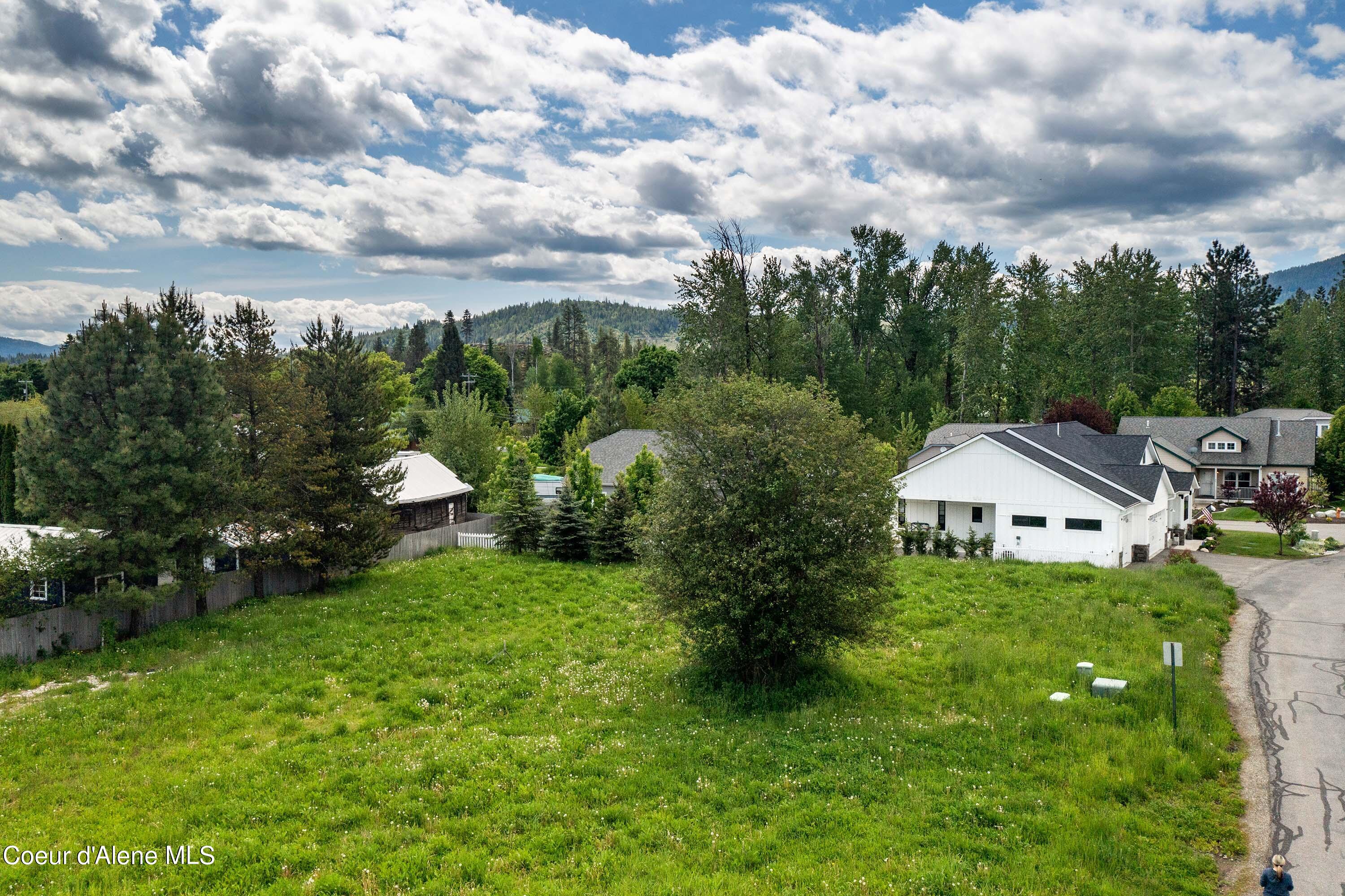 409 Becker Ln, Dover, Alaska image 1
