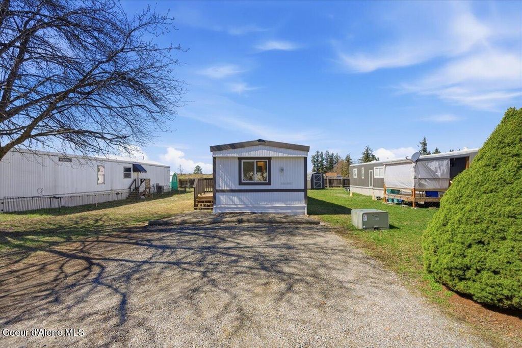 Photo of 10657 Benoit St, Hayden, ID 83835 (MLS # 26-2984)