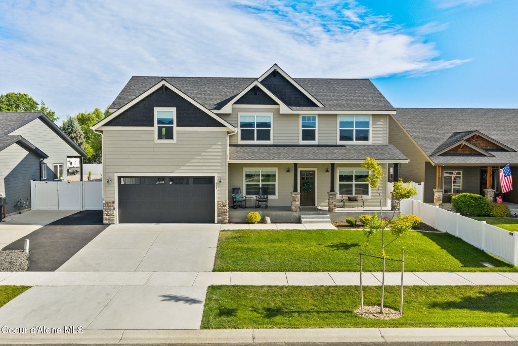 Photo of 849 Ashworth Ln, Post Falls, ID 83854 (MLS # 26-637)