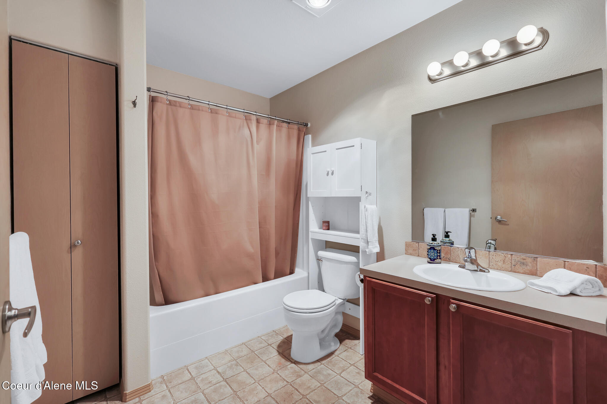 308 N Greensferry Rd #102, Post Falls, Texas image 8