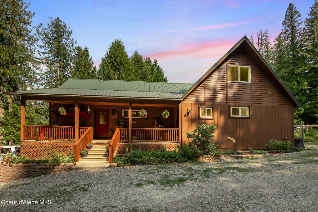 Photo of 257 Turkey Hollow Hollow, Sagle, ID 83860 (MLS # 26-8615)