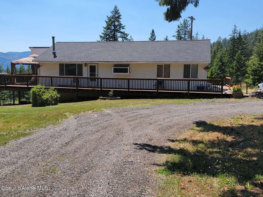 Photo of 27525 TIMBER RIDGE Ridge, Rathdrum, ID 83858 (MLS # 25-11219)