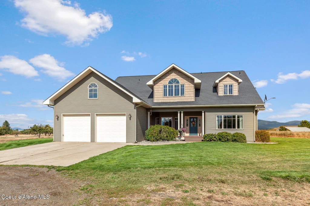Photo of 8808 GREEN BLUFF Bluff, Colbert, WA 99005 (MLS # 26-9694)