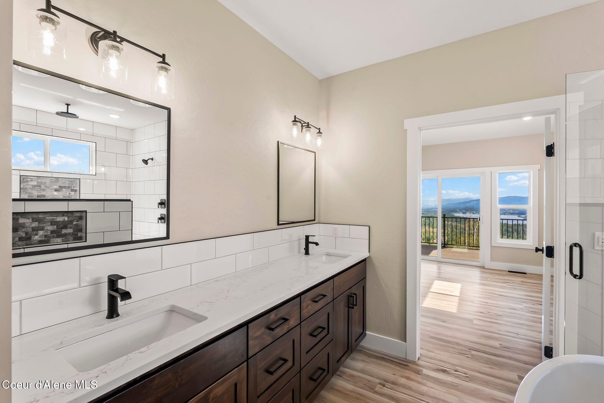 Cocolalla, Idaho, 83813, United States, 4 Bedrooms Bedrooms, ,4 BathroomsBathrooms,Residential,Active,2042202