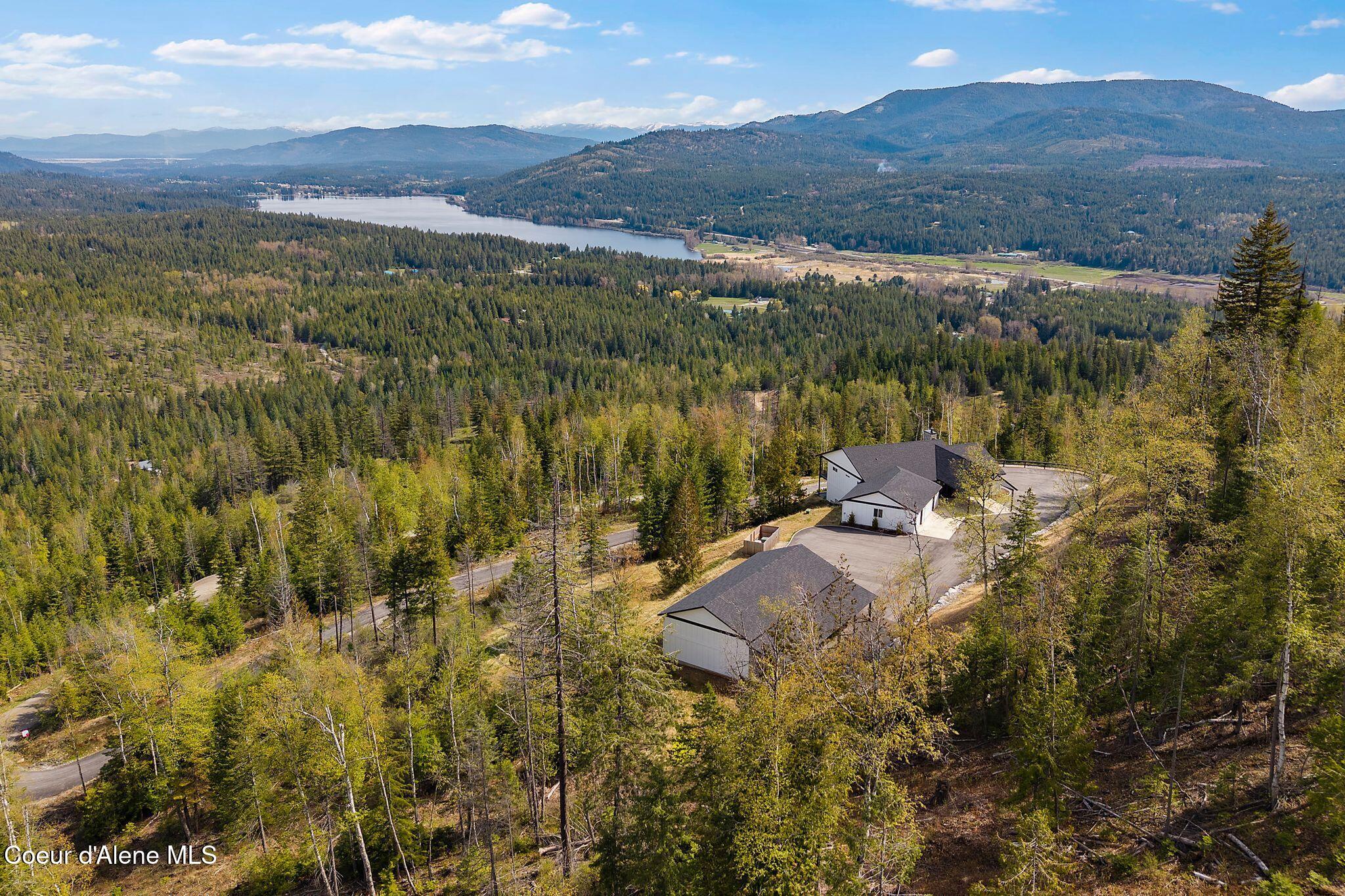 Cocolalla, Idaho, 83813, United States, 4 Bedrooms Bedrooms, ,4 BathroomsBathrooms,Residential,Active,2042202