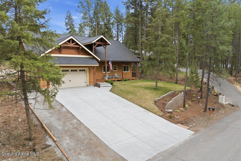 Photo of 175 Hanaford Rd, Blanchard, ID 83804 (MLS # 26-2602)