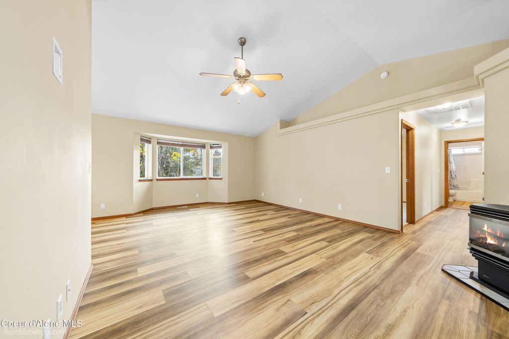 Photo of 9192 GREAT HALL Dr, Hayden, ID 83835 (MLS # 25-11125)