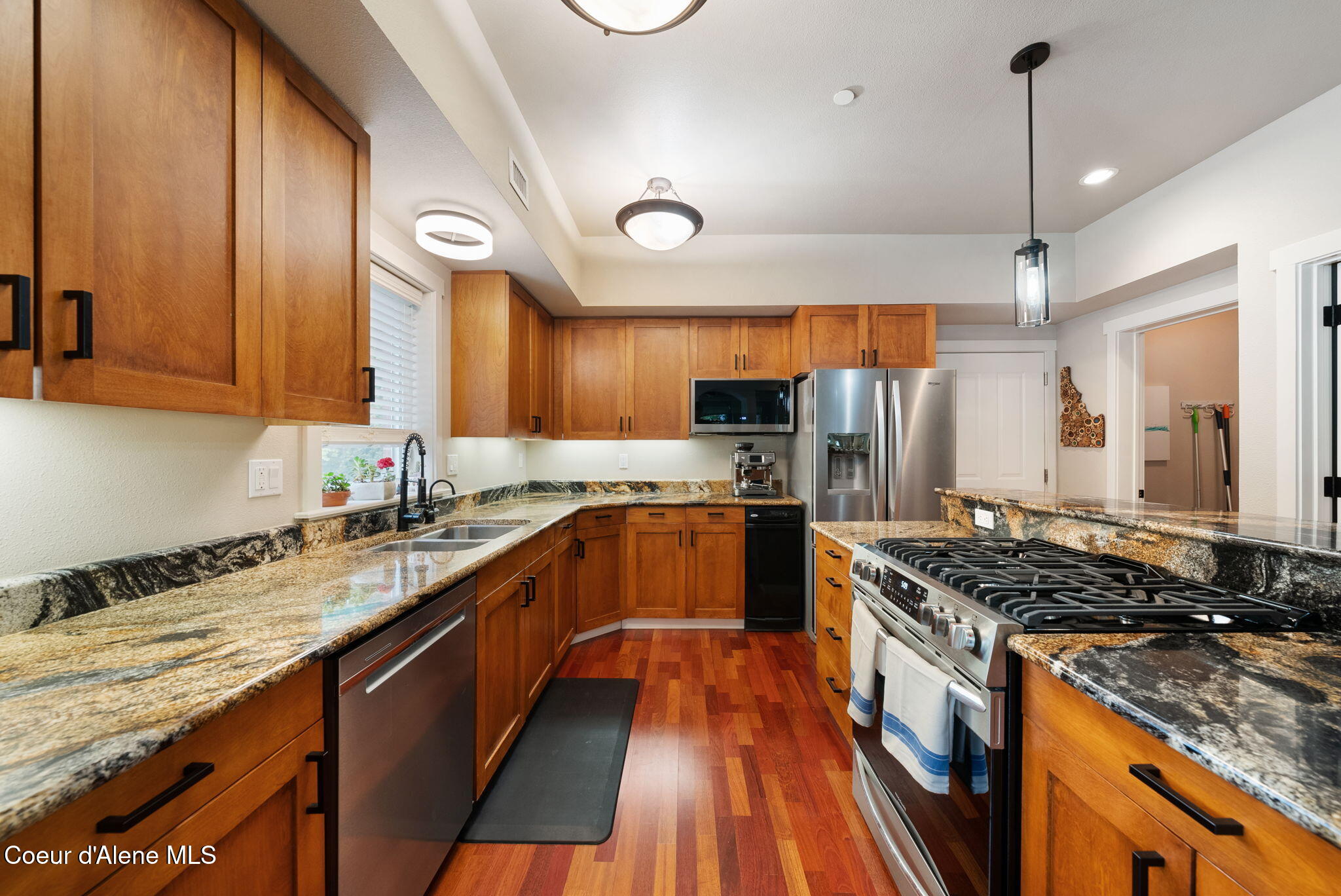 302 S 10th Pl, Coeur d'Alene, Alaska image 29