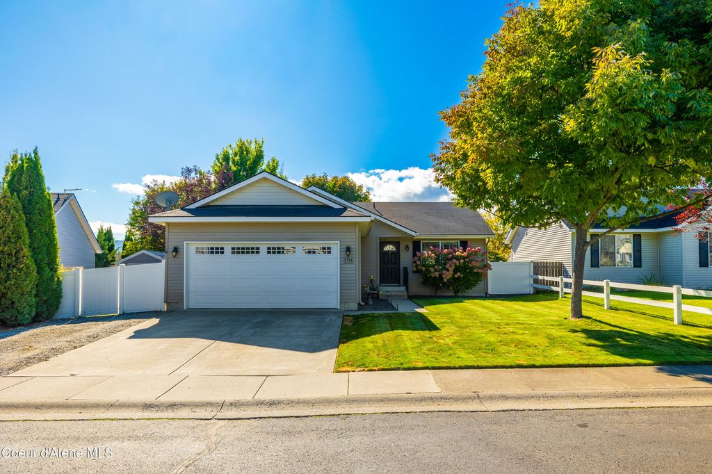 Photo of 2734 Redondo Cir, Post Falls, ID 83854 (MLS # 26-3098)