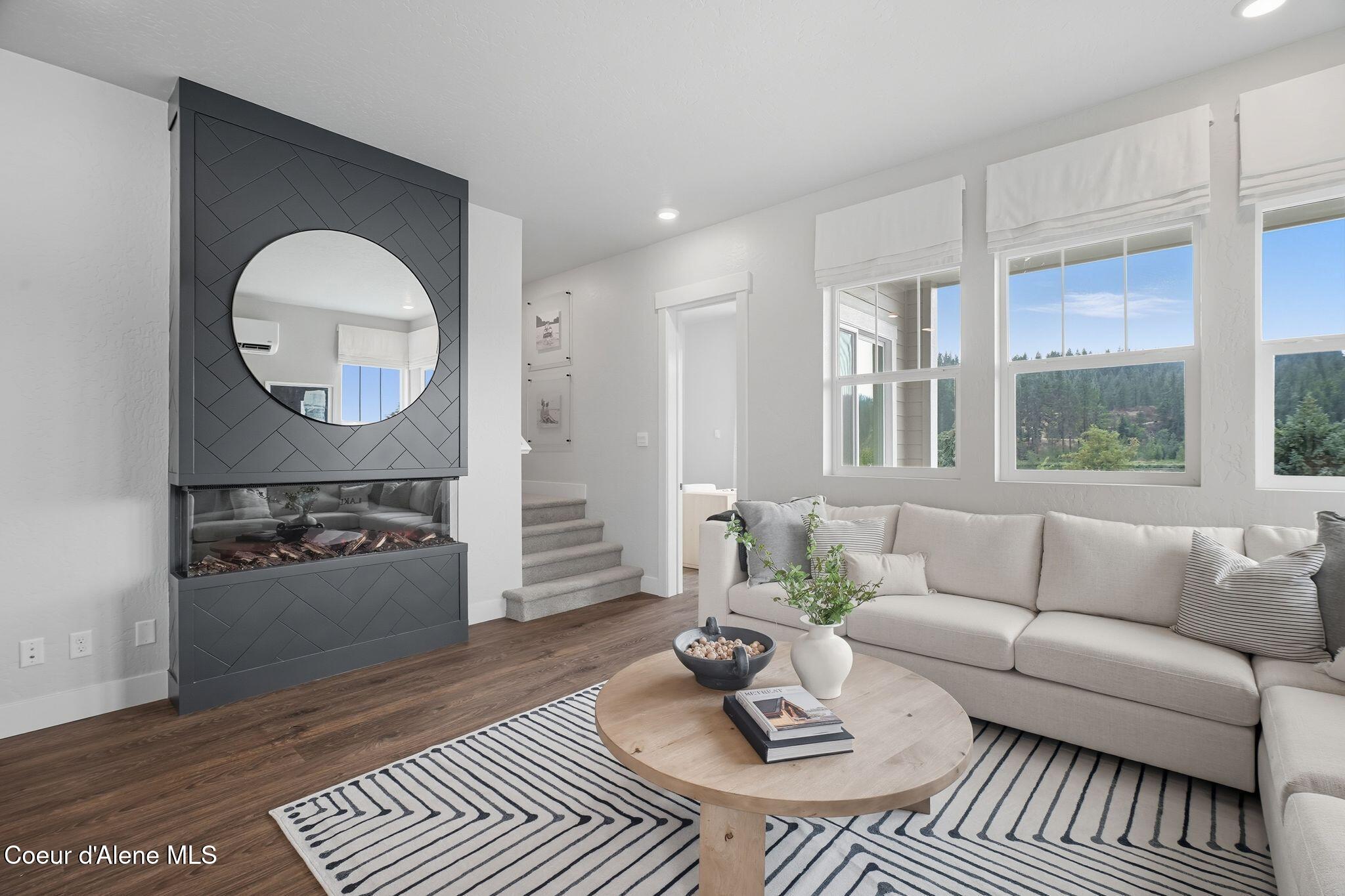 3232 Grandmill 101