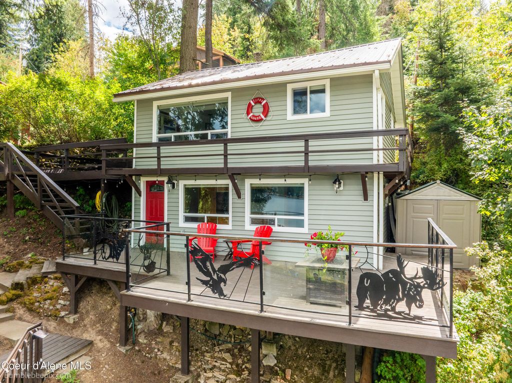 Photo of 11653 Honeymoon Bay Rd, Newman Lake, WA 99025 (MLS # 26-1682)