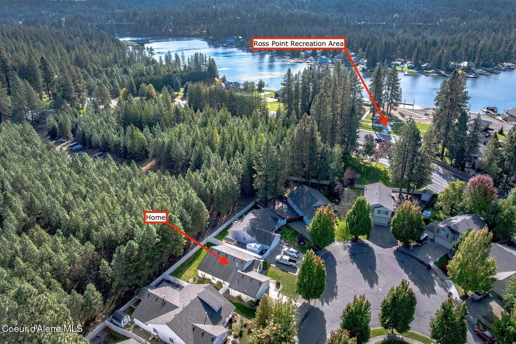 Photo of 5707 Steamboat Bend Bend, Post Falls, ID 83854 (MLS # 25-10199)