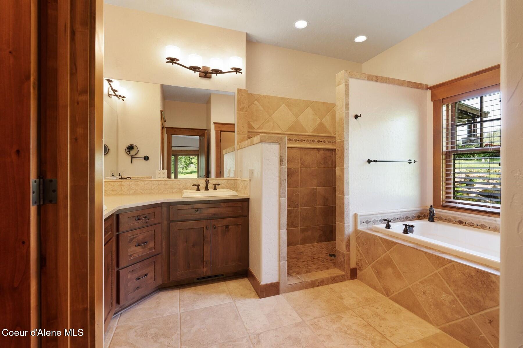 409 N Idaho Club Dr, Sandpoint, Alaska image 15