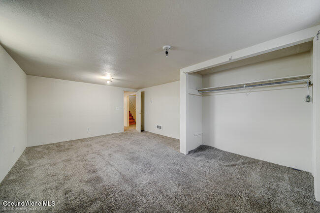 Post Falls, Idaho 83854, United States, 3 Bedrooms Bedrooms, ,2 BathroomsBathrooms,Residential,Pending,53473